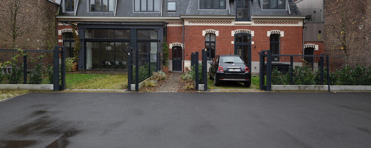22 LELEU HALL & FACADES 018