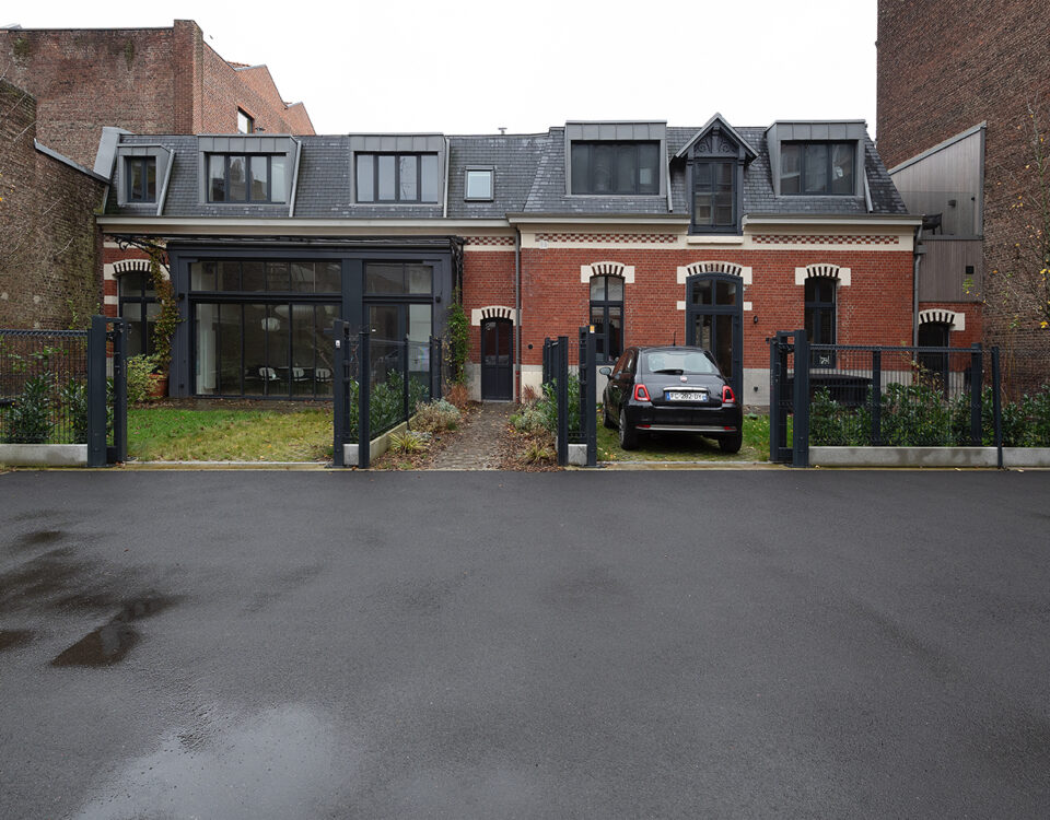 22 LELEU HALL & FACADES 018